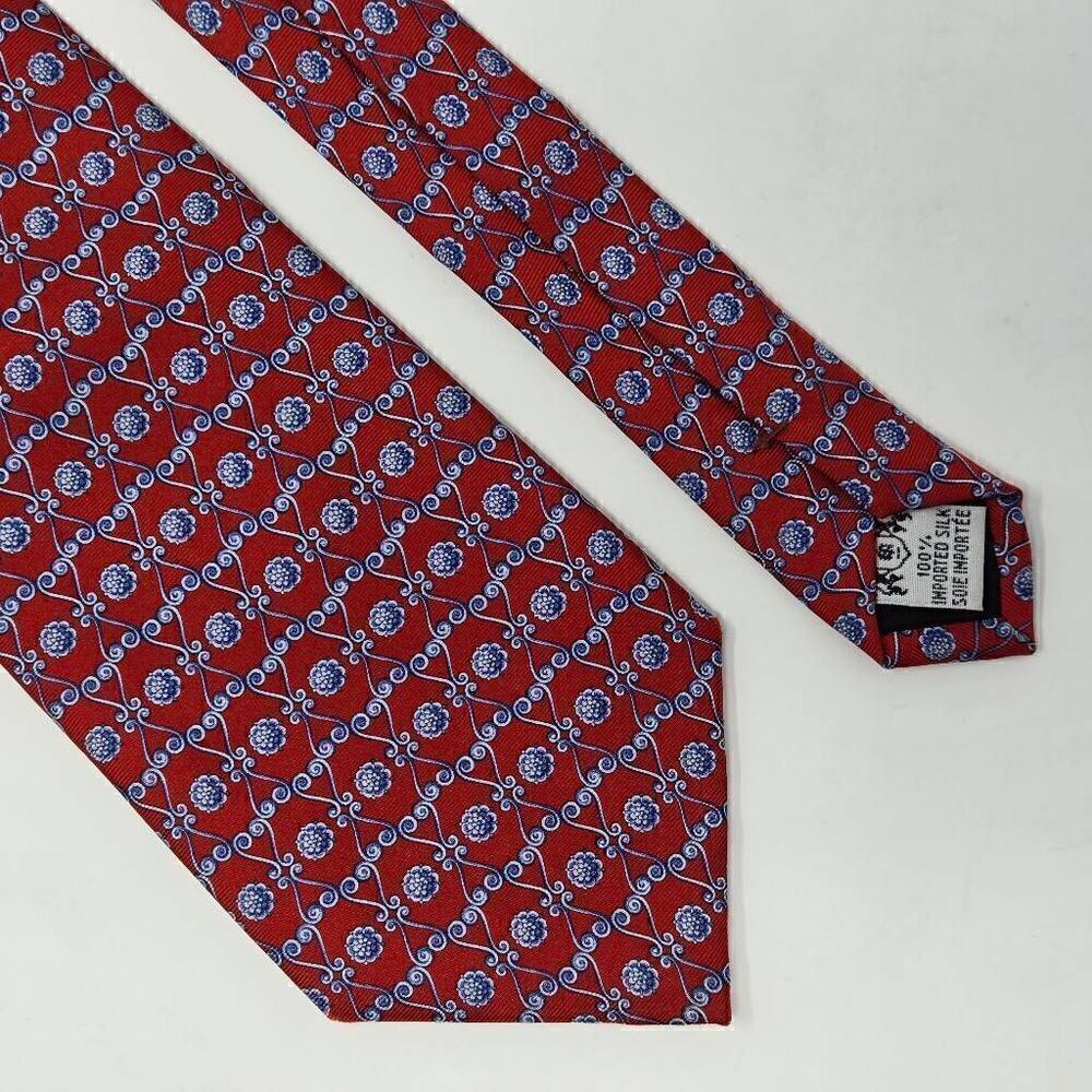 METROPOLITAN MUSEUM OF ART SILK TIE RED BLUE BAROQUE FLORAL FOULARD 3.5" X 58"